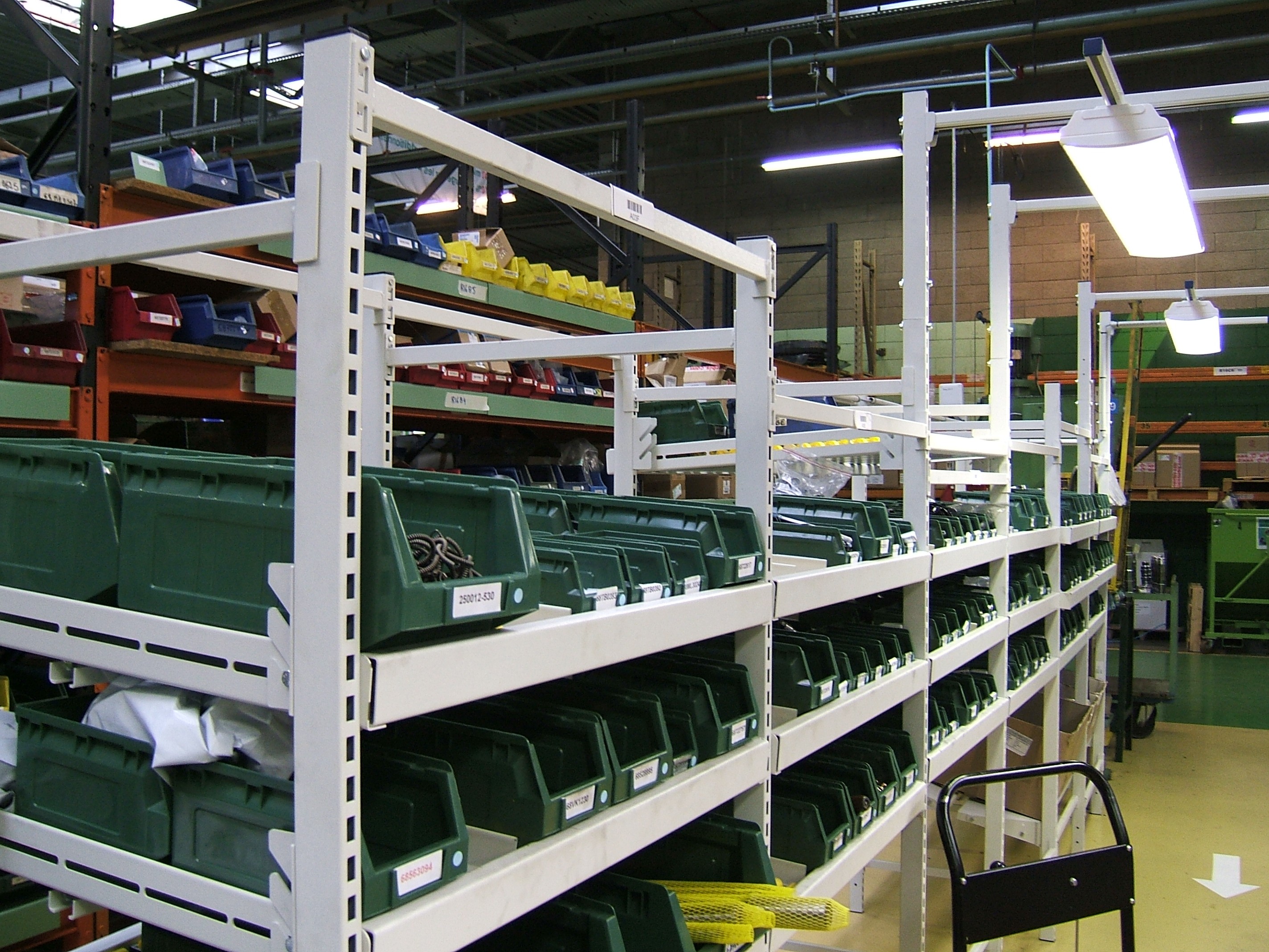 Châssis pour stockeurs dynamiques - ÉLÉMENT SUIVANT L→2470 mm